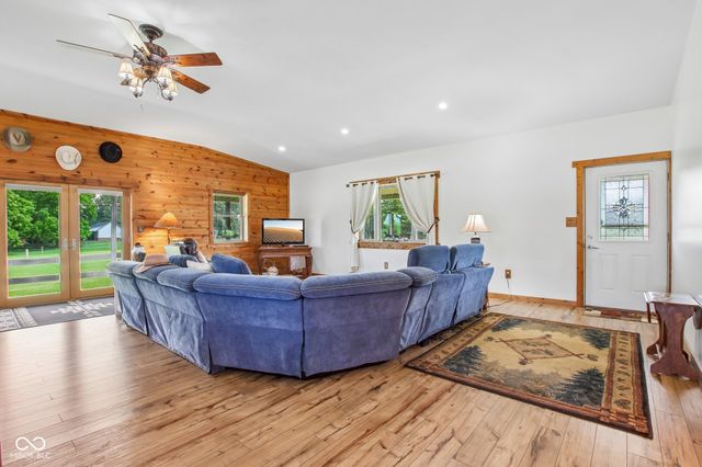6070 E County Road 200 N, Avon, IN 46123