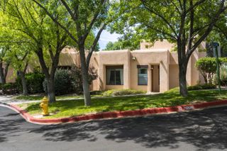 10241 Las Casitas Court NE, Albuquerque, NM 87111