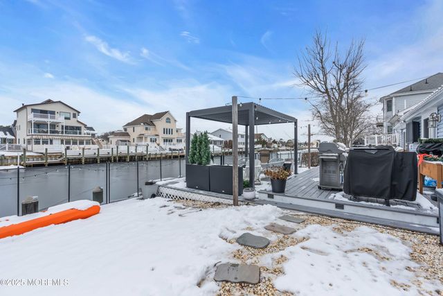 703 Chesapeake Drive, Forked River, NJ 08731