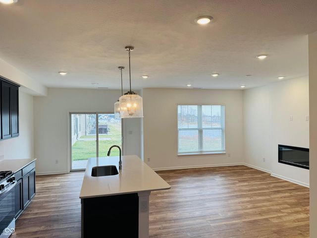 17467 Ebling Trail 3302, Westfield, IN 46062