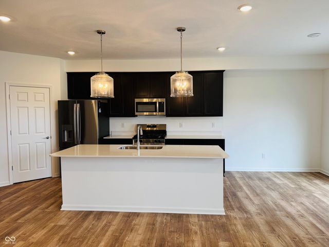 17467 Ebling Trail 3302, Westfield, IN 46062