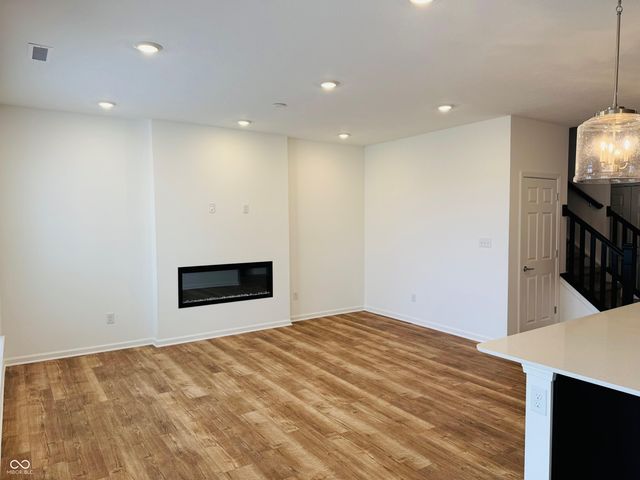 17467 Ebling Trail 3302, Westfield, IN 46062