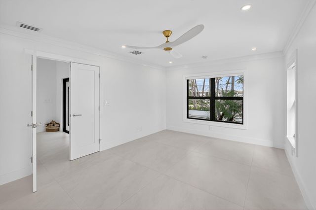 3316 NE 37th Street, Fort Lauderdale, FL 33308