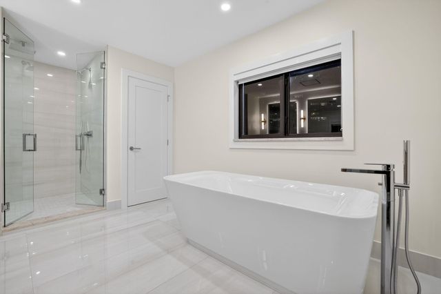 3316 NE 37th Street, Fort Lauderdale, FL 33308