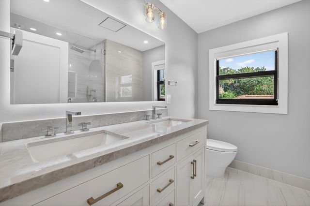 3316 NE 37th Street, Fort Lauderdale, FL 33308
