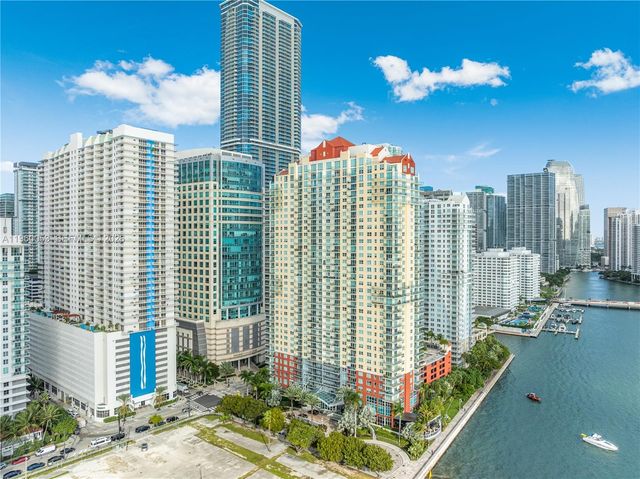 1200 Brickell Bay Dr 1705, Miami, FL 33131