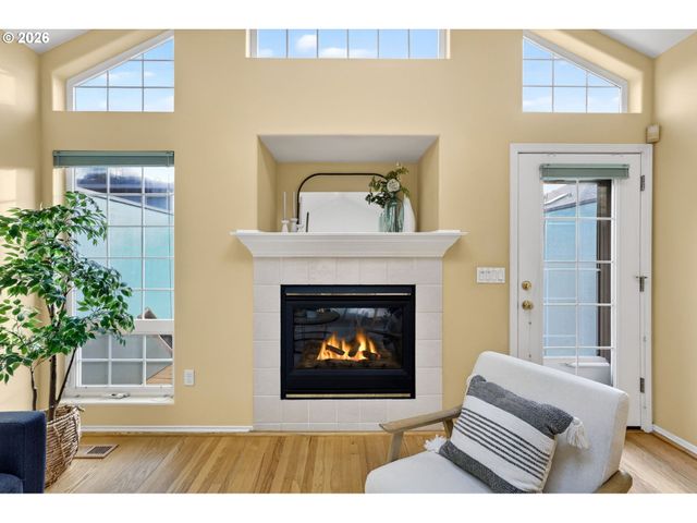 4714 Sw 2ND Ct, Portland, OR 97239