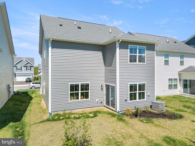 111 HAIDA LN, Winchester, VA 22602