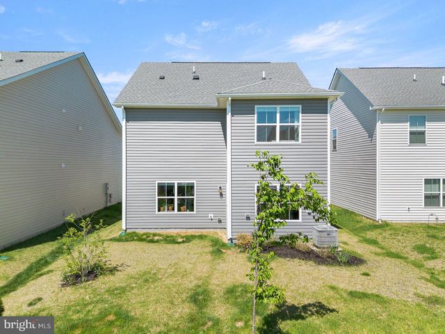 111 HAIDA LN, Winchester, VA 22602