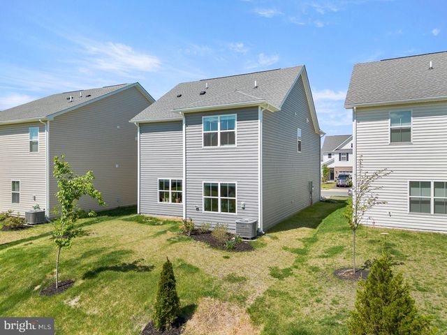 111 HAIDA LN, Winchester, VA 22602