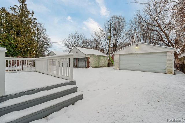 14038 Fairmount Drive, Detroit, MI 48205