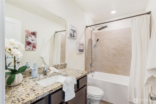 28402 78th Avenue NW, Stanwood, WA 98292