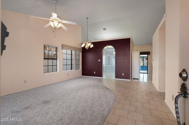 5403 E GREENWAY Street, Mesa, AZ 85205