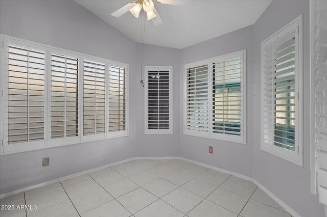 5403 E GREENWAY Street, Mesa, AZ 85205