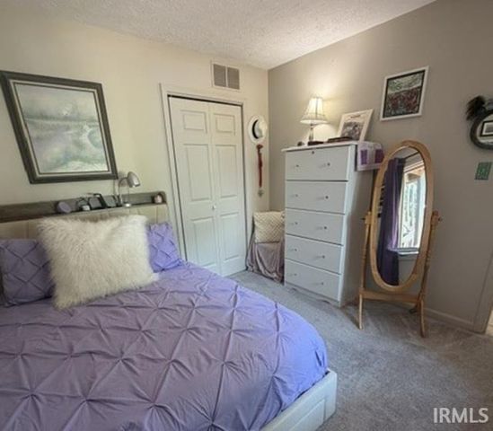 1941 E Waters Edge Dr Unit 6, Bloomington, IN 47401
