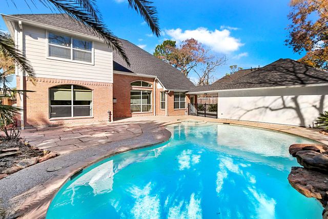 803 Chisel Point Drive, Houston, TX 77094