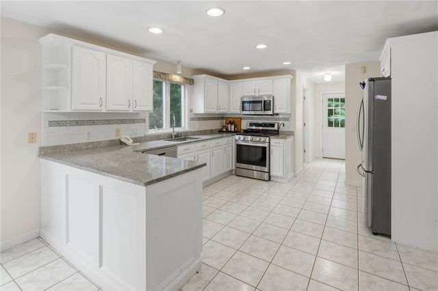151 Rome Drive, Cranston, RI 02921