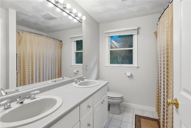 151 Rome Drive, Cranston, RI 02921