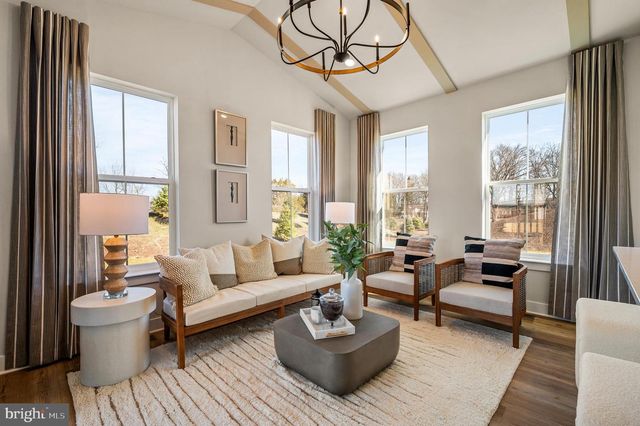 23 STEINER WAY, Perkiomenville, PA 18074