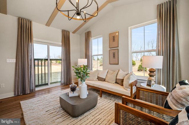 23 STEINER WAY, Perkiomenville, PA 18074