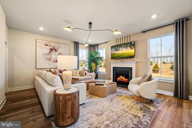 23 STEINER WAY, Perkiomenville, PA 18074