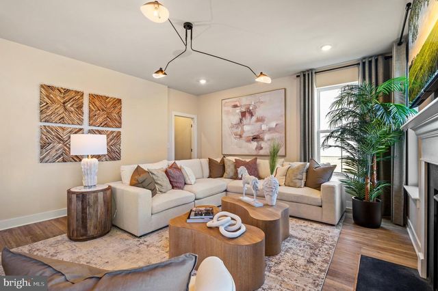 23 STEINER WAY, Perkiomenville, PA 18074