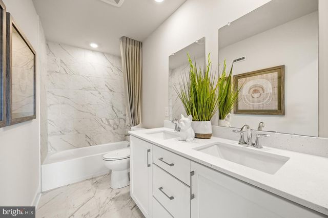 23 STEINER WAY, Perkiomenville, PA 18074