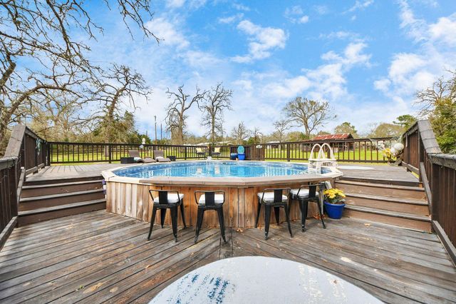 427 Sikes Road, Bellville, TX 77418