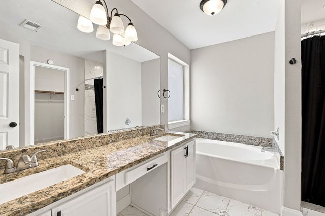 760 S Ridge Drive, Midlothian, TX 76065