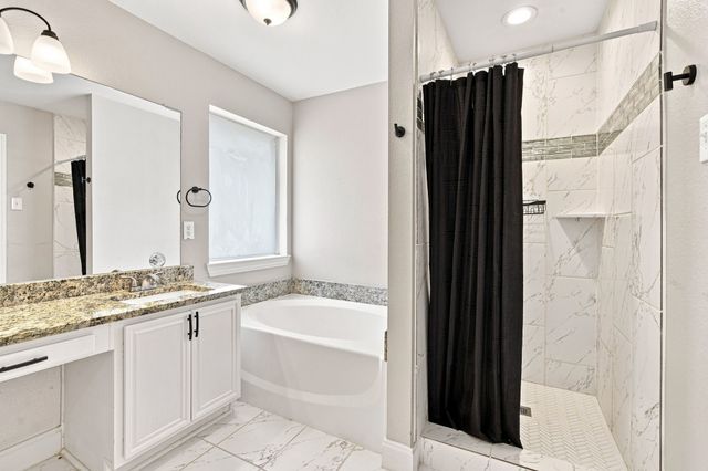 760 S Ridge Drive, Midlothian, TX 76065