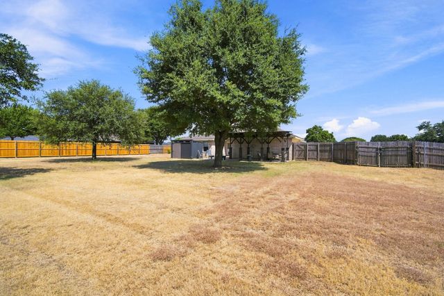 760 S Ridge Drive, Midlothian, TX 76065