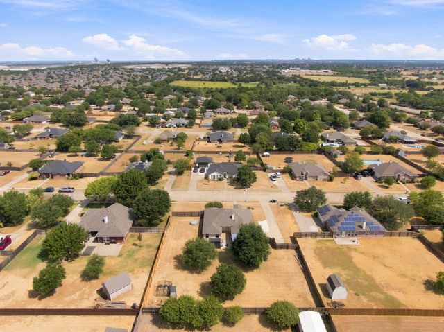 760 S Ridge Drive, Midlothian, TX 76065