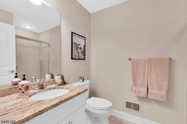 4 ELAINE CT., Washington Twp., NJ 07830