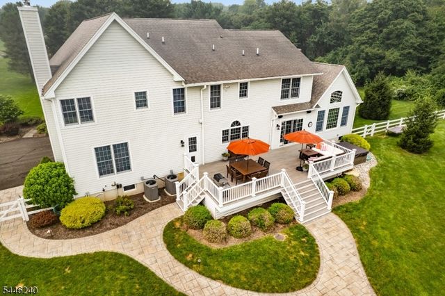 4 ELAINE CT., Washington Twp., NJ 07830