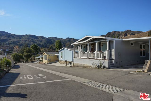 30473 Mulholland Highway 206, Agoura Hills, CA 91301