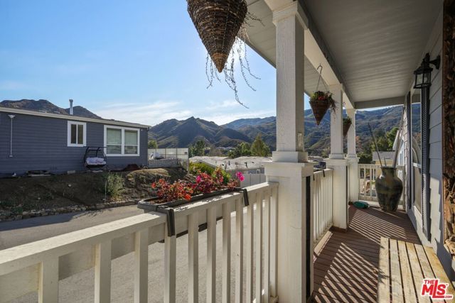 30473 Mulholland Highway 206, Agoura Hills, CA 91301