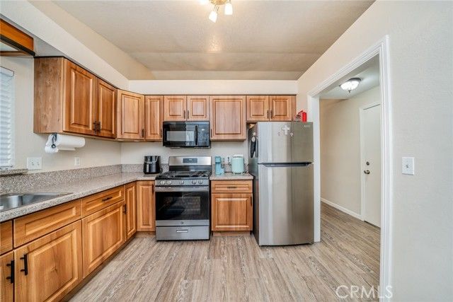 11876 Banana, Fontana, CA 92337