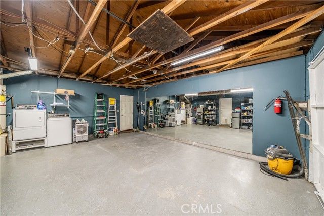 11876 Banana, Fontana, CA 92337