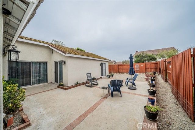 11876 Banana, Fontana, CA 92337