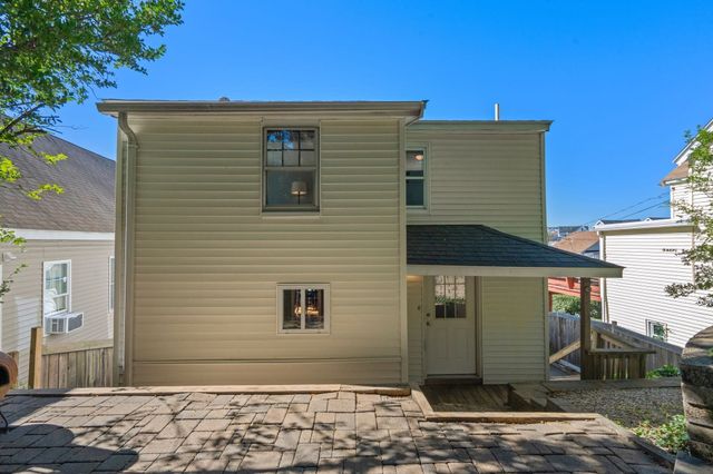 34 Paomet Rd, Weymouth, MA 02191