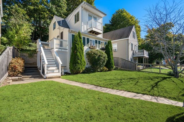 34 Paomet Rd, Weymouth, MA 02191