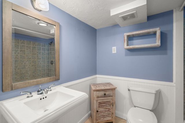 34 Paomet Rd, Weymouth, MA 02191