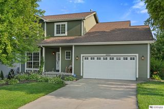 16051 Larimore Avenue, Omaha, NE 68116