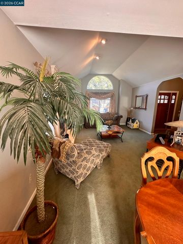 1795 Sunnyvale Ave, Walnut Creek, CA 94597