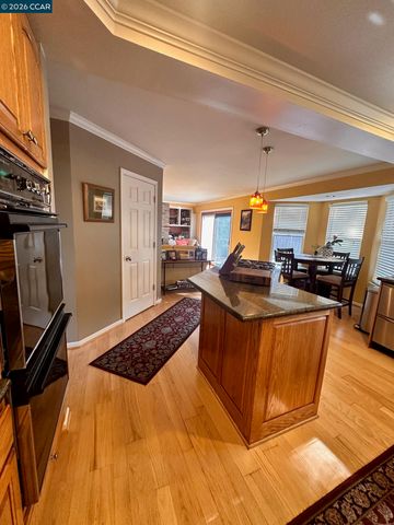 1795 Sunnyvale Ave, Walnut Creek, CA 94597