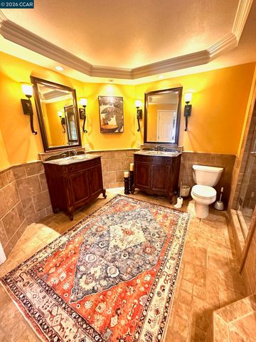 1795 Sunnyvale Ave, Walnut Creek, CA 94597