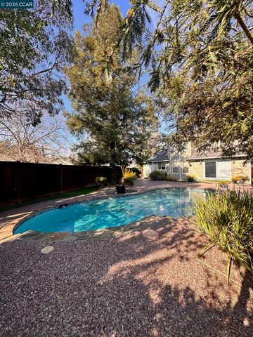 1795 Sunnyvale Ave, Walnut Creek, CA 94597