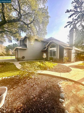 1795 Sunnyvale Ave, Walnut Creek, CA 94597
