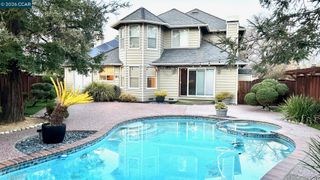 1795 Sunnyvale Ave, Walnut Creek, CA 94597