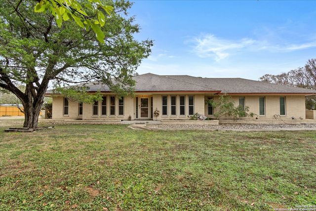 407 Windsor Ln, New Braunfels, TX 78132
